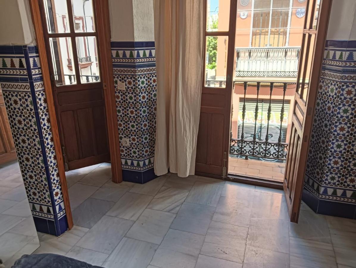 Apartamento Calle Feria Sevilla Exteriör bild