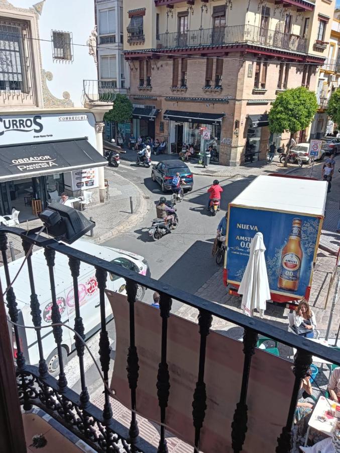 Apartamento Calle Feria Sevilla Exteriör bild