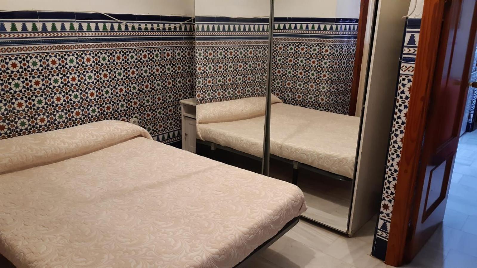 Apartamento Calle Feria Sevilla Exteriör bild
