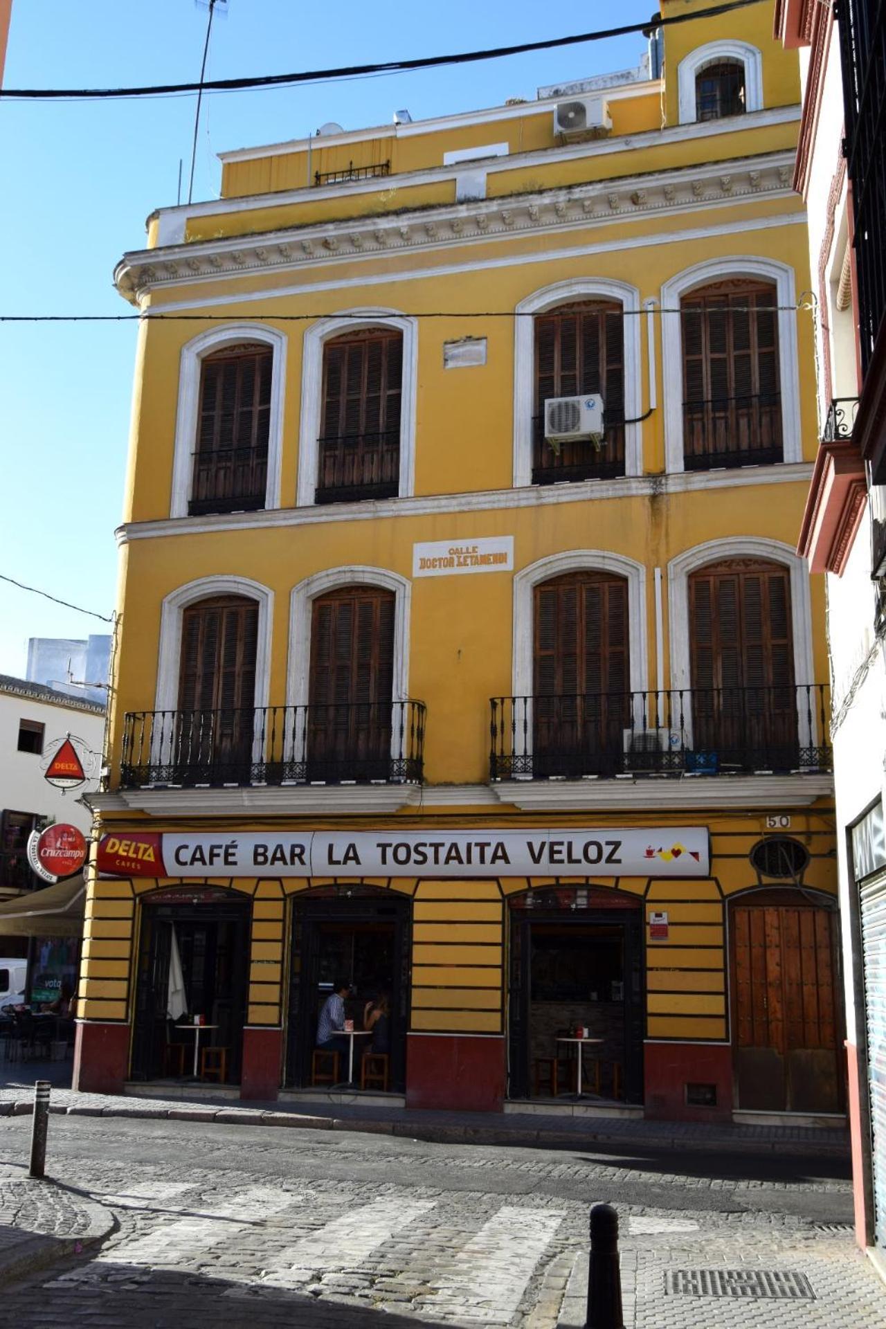 Apartamento Calle Feria Sevilla Exteriör bild